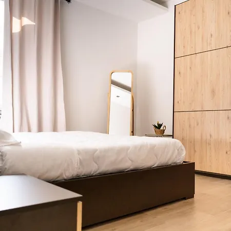 Apartament Attico Con Terrazzo Rzym