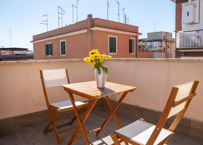 Attico Con Terrazzo Apartament *